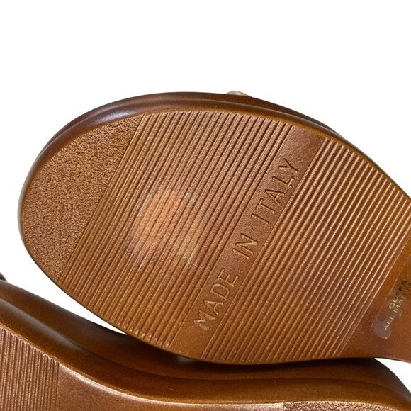 Italian Shoemakers Tan and Gold Slides Sandals 2 inch Heels, size 7M - Picture 11 of 12